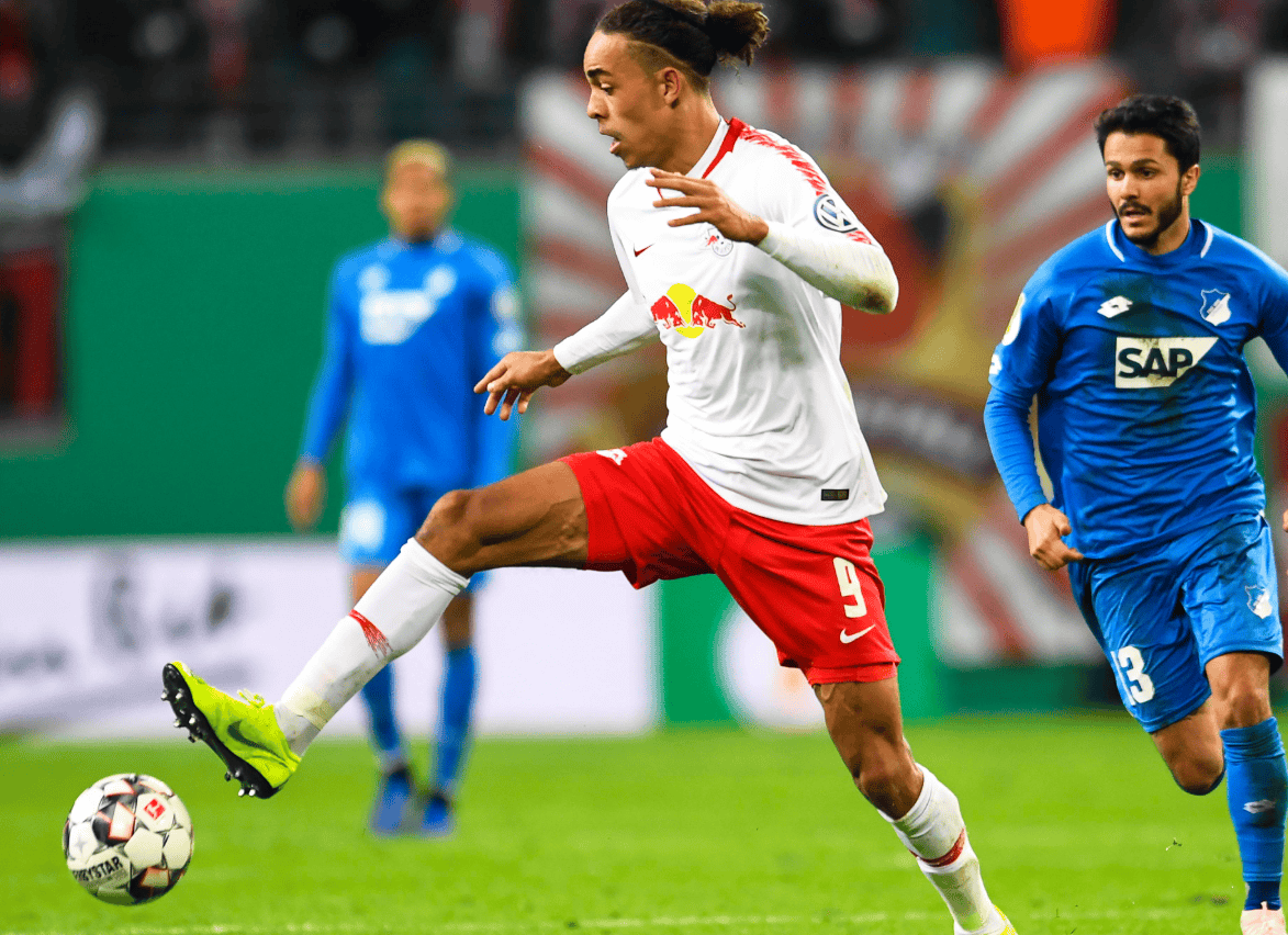 关于莱比锡红牛球员密切关注比赛情报，细心研究对手的信息